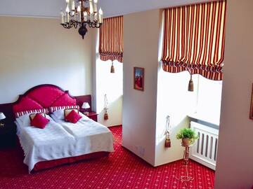 Фото номера Стандартные апартаменты Отель Hotel Zamek Rydzyna г. Рыдзына 2